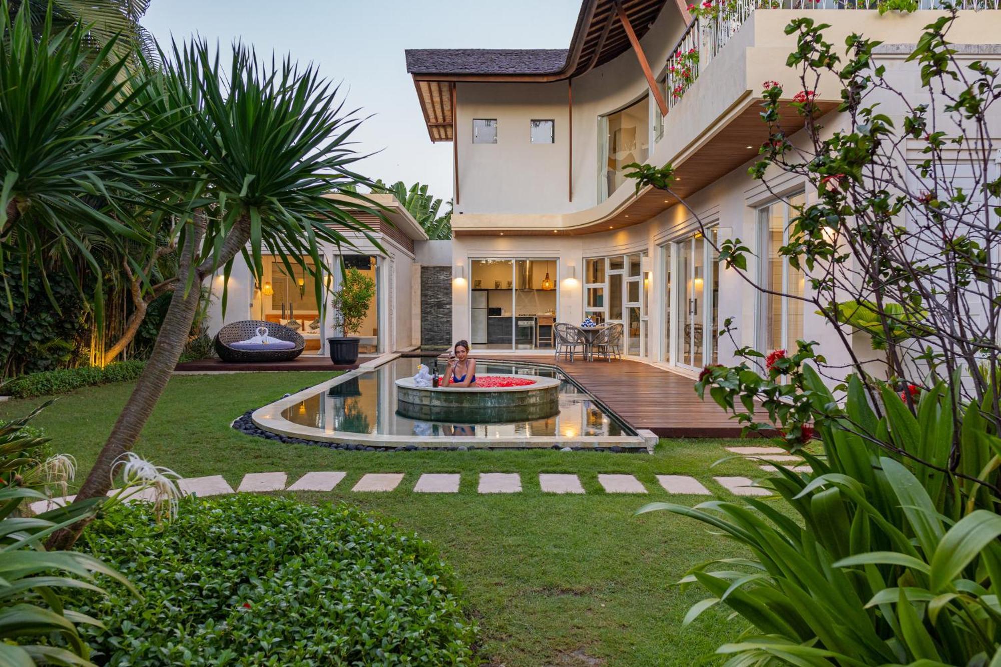 Villa Luxury - K - *